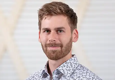 Portrait von Rapp Mario