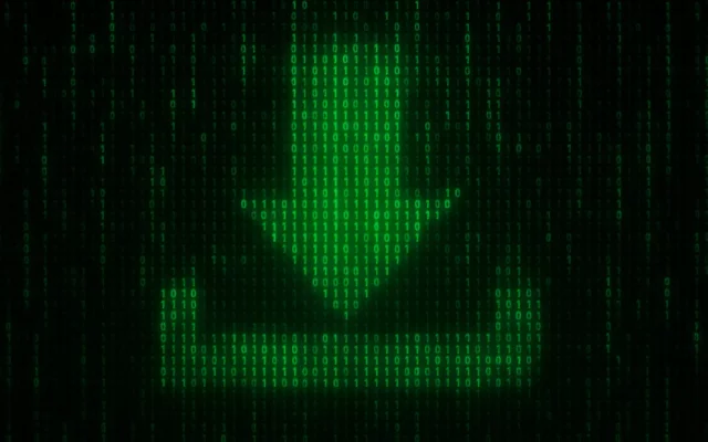 Grüner Pfeil nach unten aus Nullen und Einsen vor einem fallenden Binärcode-Hintergrund – Symbol für digitalen Mediens- oder Daten-Download